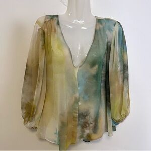 ◾️Zara Basic Water Colour V Neck Blouse